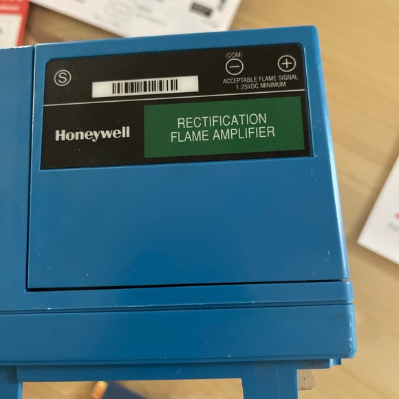Honeywell Blue Control Module - Picture 15 of 15